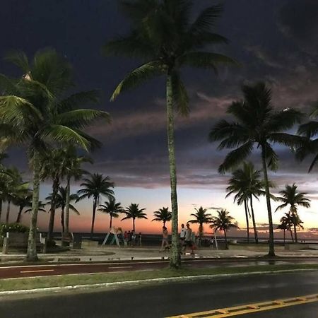 Apartamento Kit Net Pe Na Areia Praia Grande  Eksteriør bilde